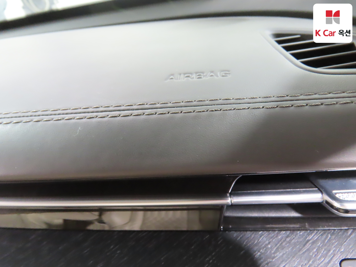 Kia K9 2023 - Image 32