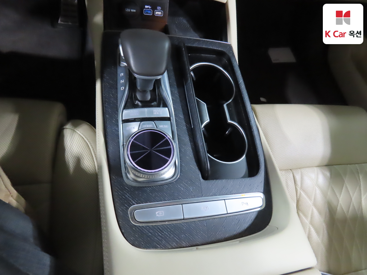 Kia K9 2023 - Image 16