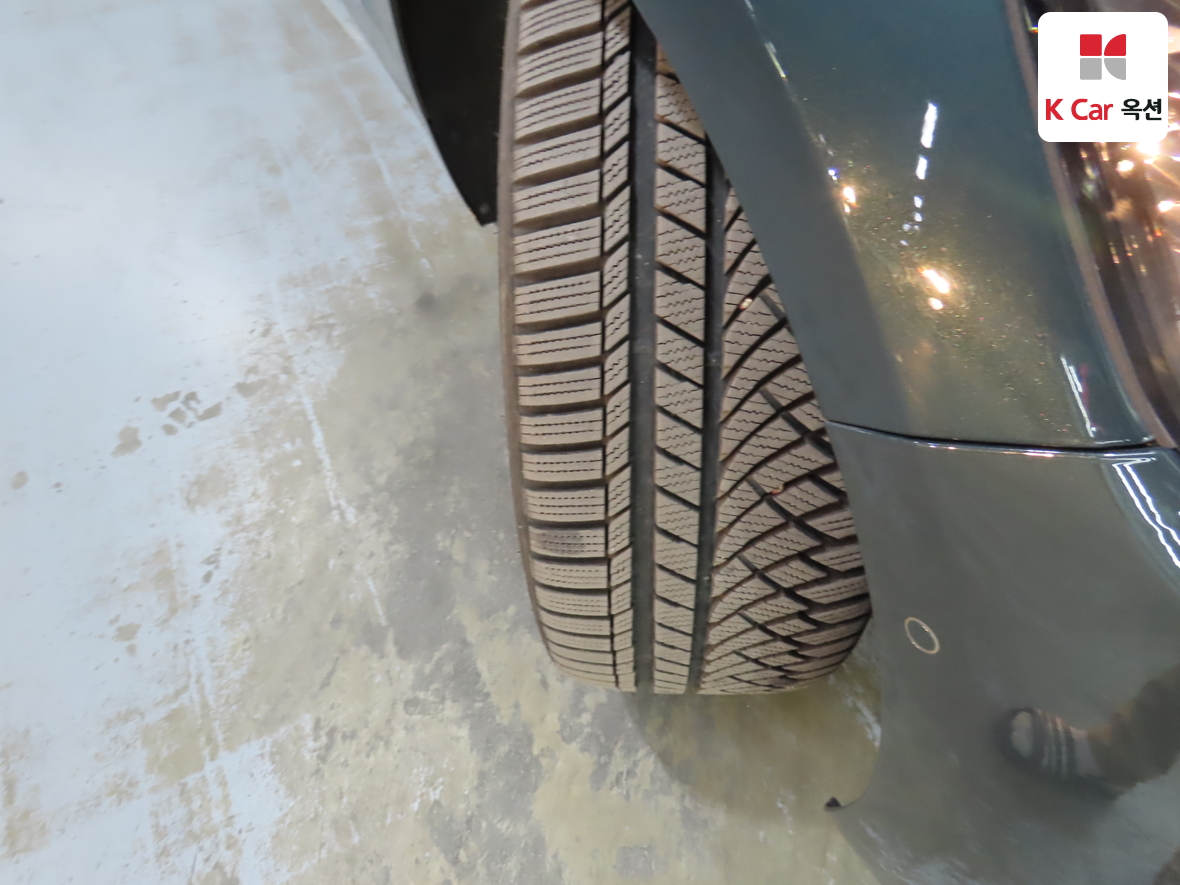 Kia K9 2023 - Image 33