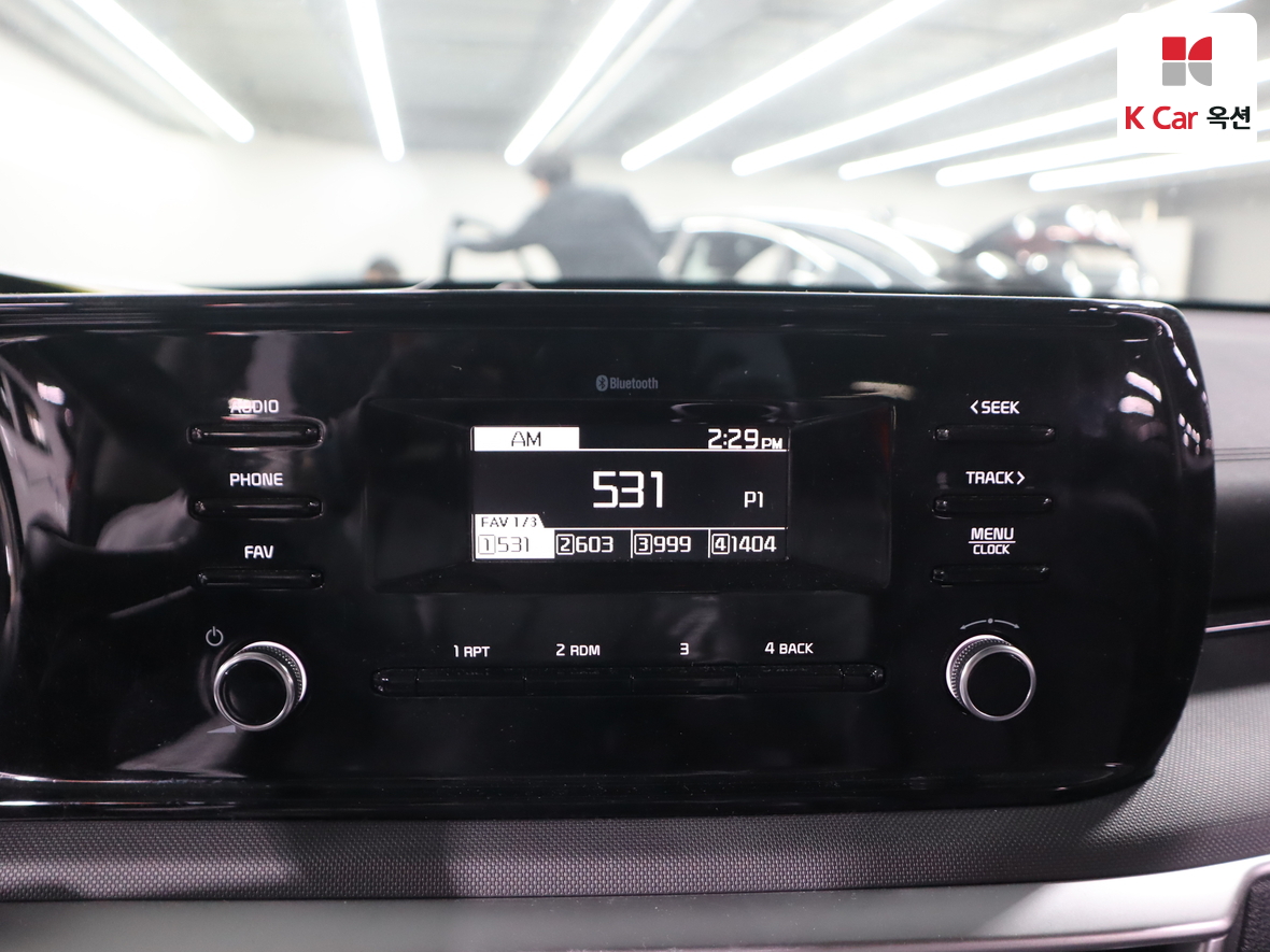 Kia K5 2022 - Image 14