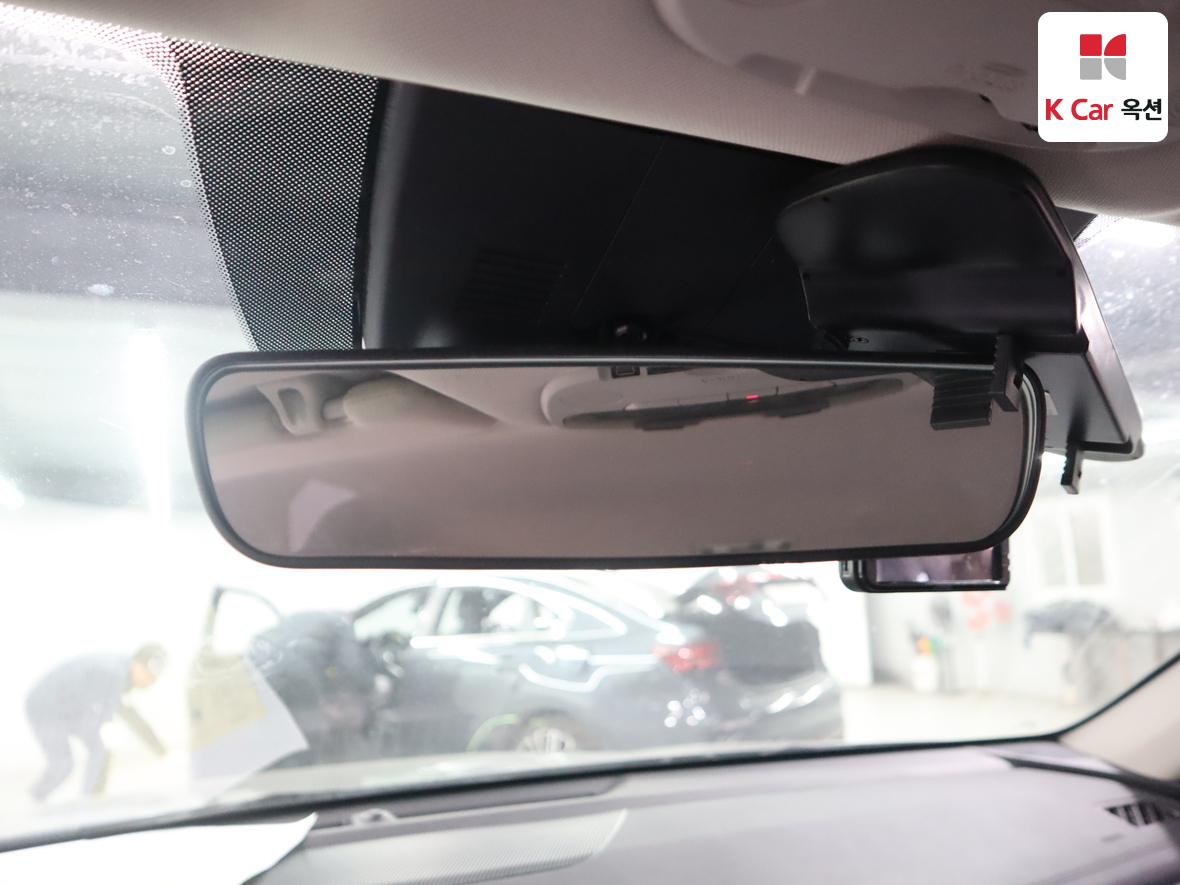 Kia K5 2022 - Image 13