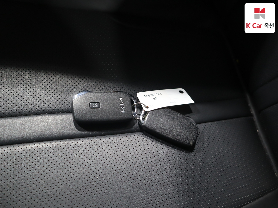 Kia K5 2022 - Image 17