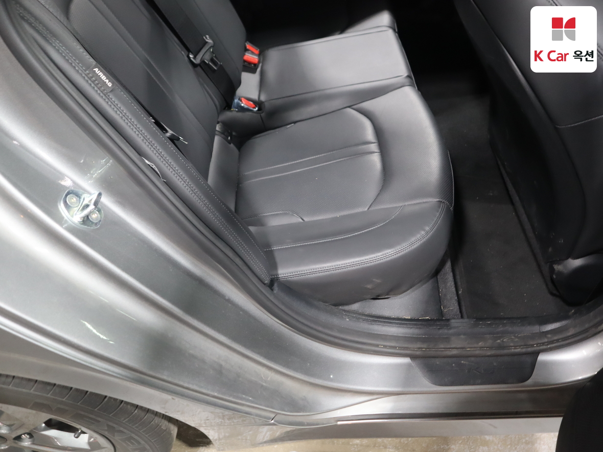 Kia K5 2022 - Image 27