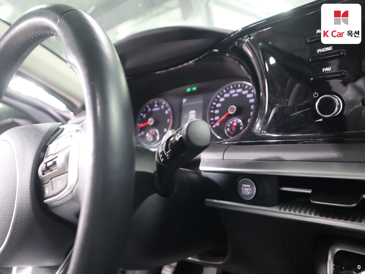 Kia K5 2022 - Image 11