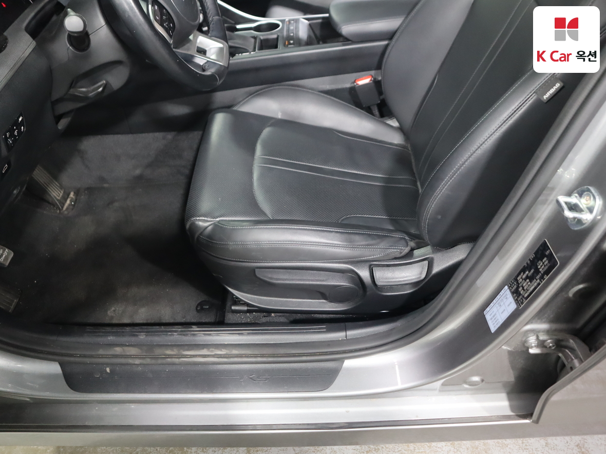 Kia K5 2022 - Image 18