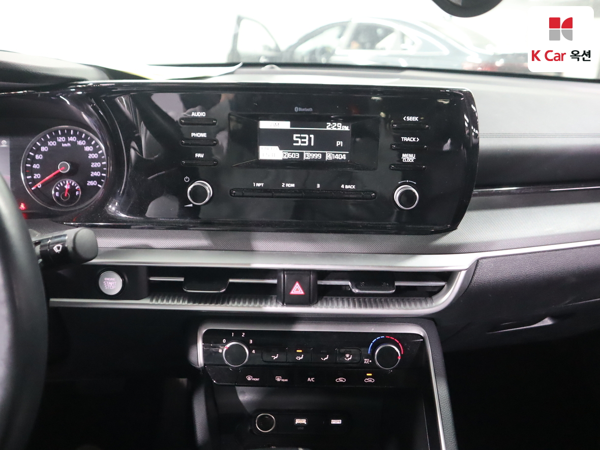 Kia K5 2022 - Image 6