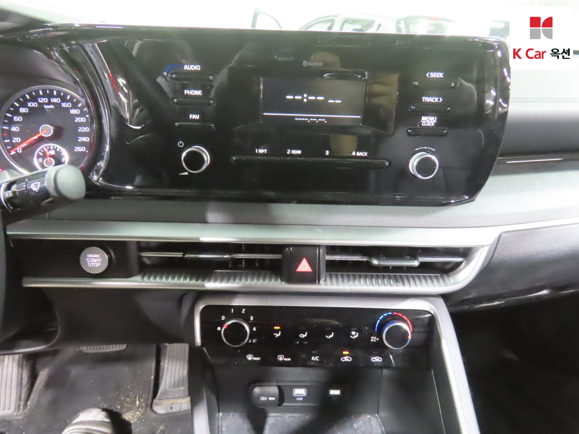 Kia K5 2022 - Image 6