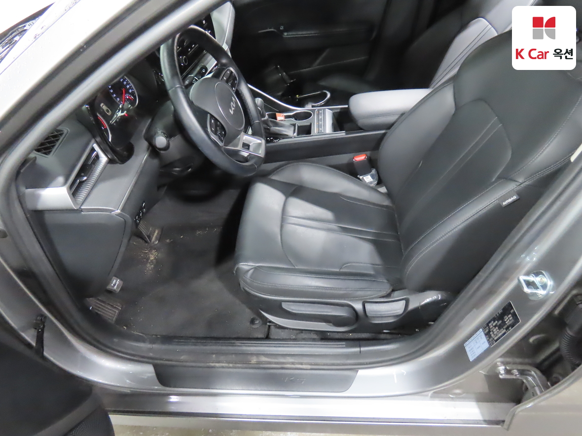 Kia K5 2022 - Image 18