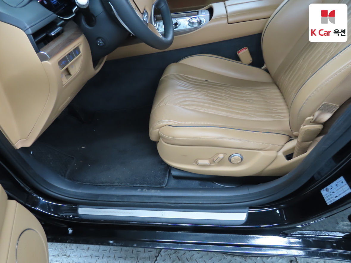 Genesis G80 2023 - Image 17