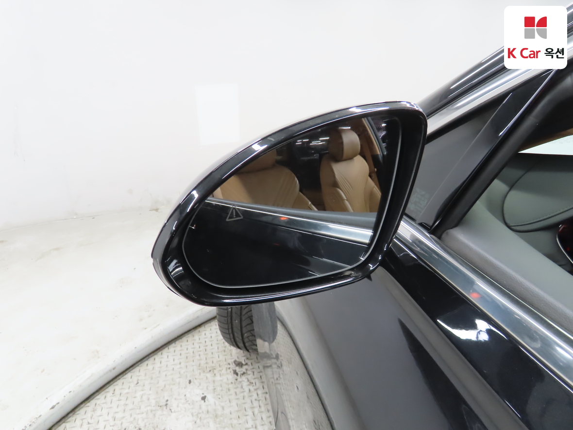 Genesis G80 2023 - Image 20