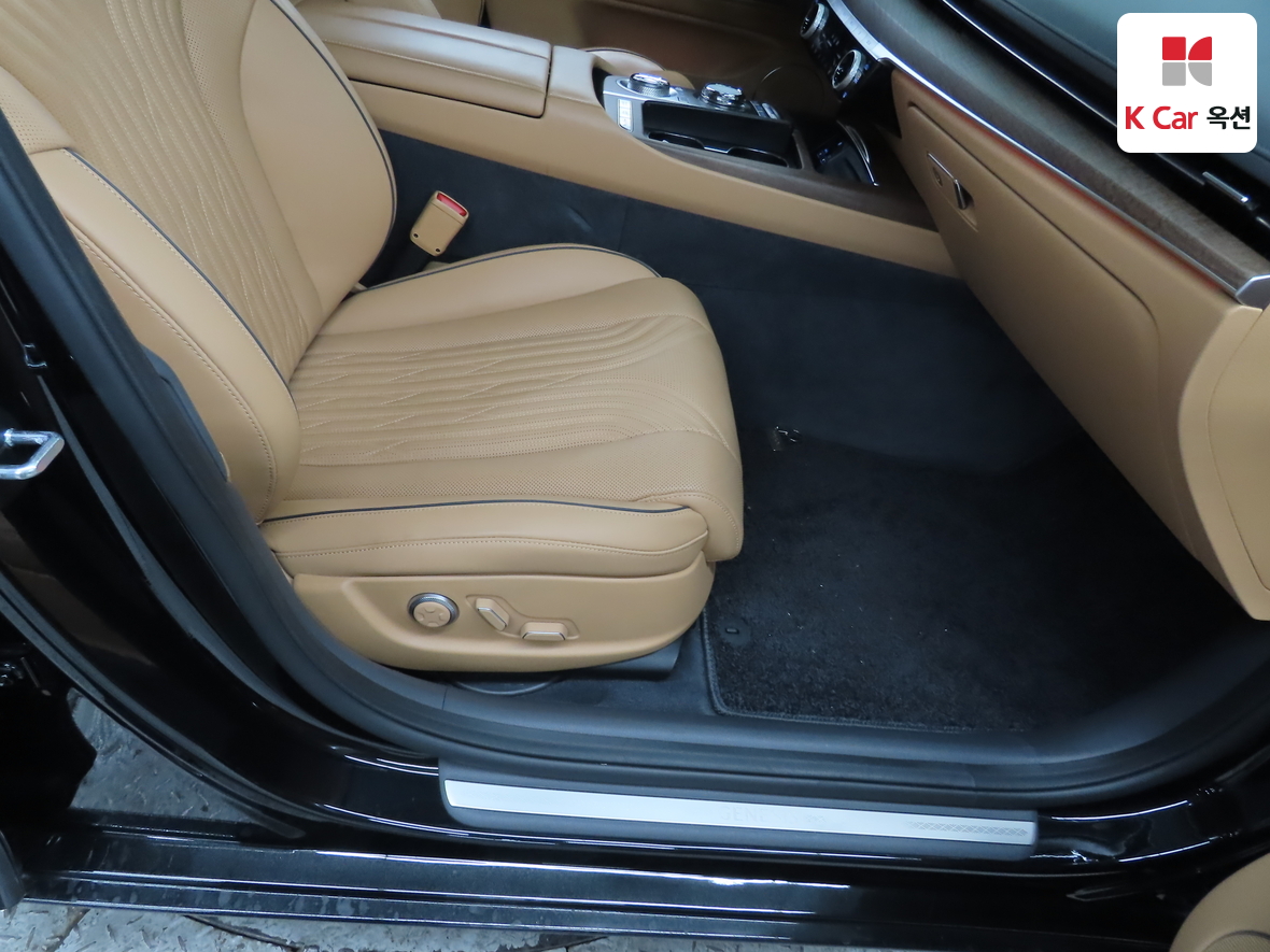 Genesis G80 2023 - Image 31