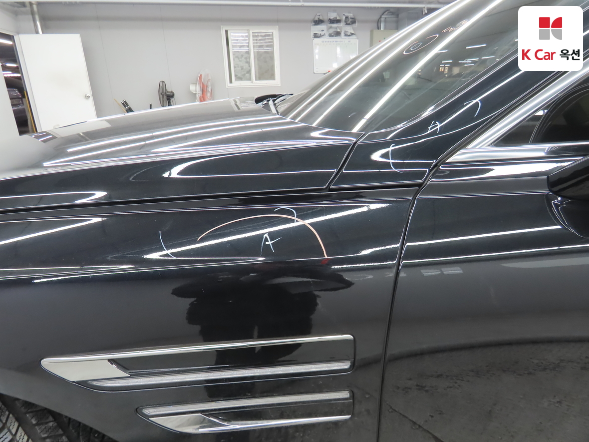 Genesis G80 2023 - Image 37