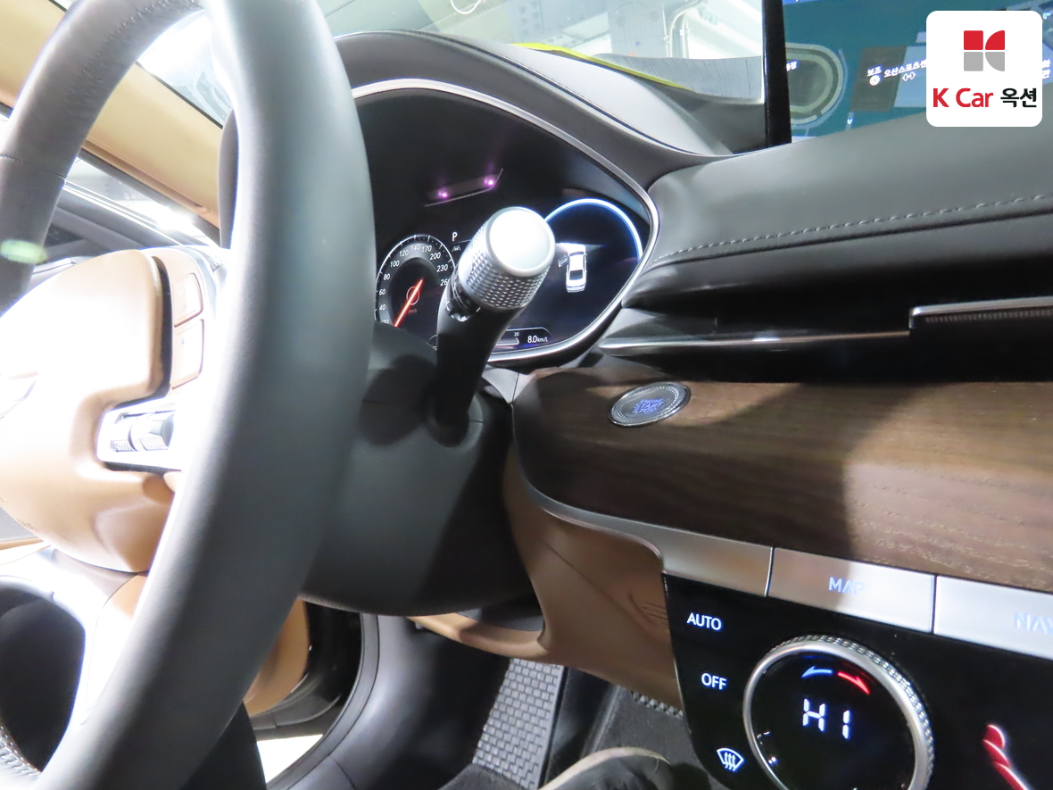 Genesis G80 2023 - Image 11