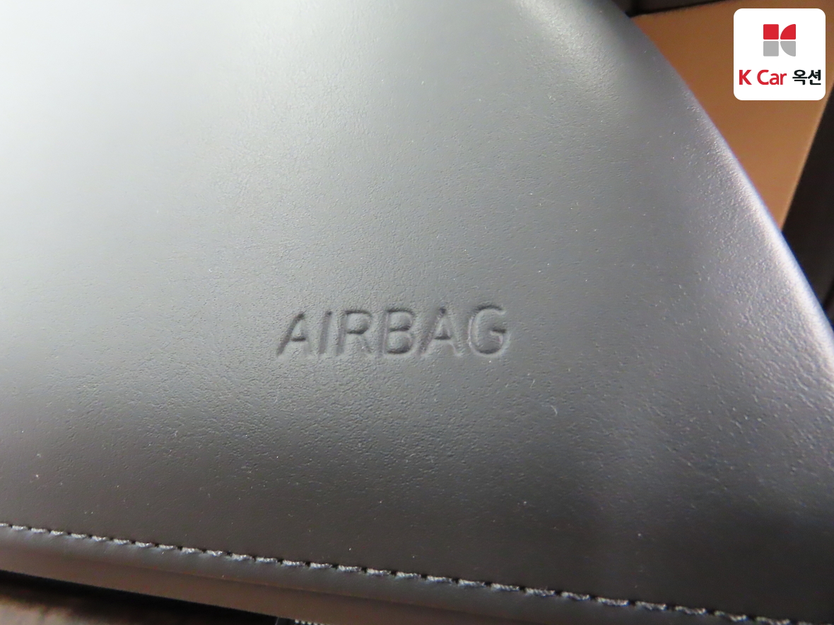 Genesis G80 2023 - Image 32