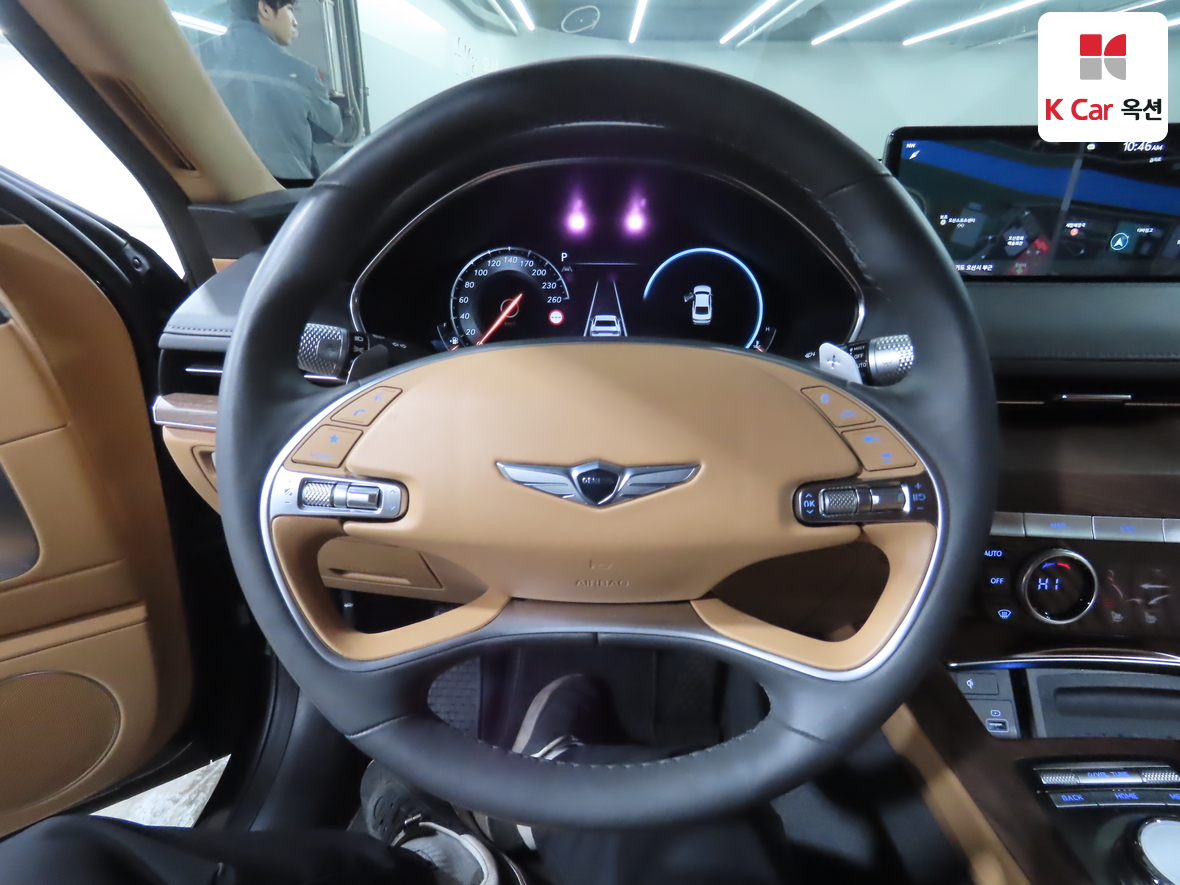 Genesis G80 2023 - Image 10