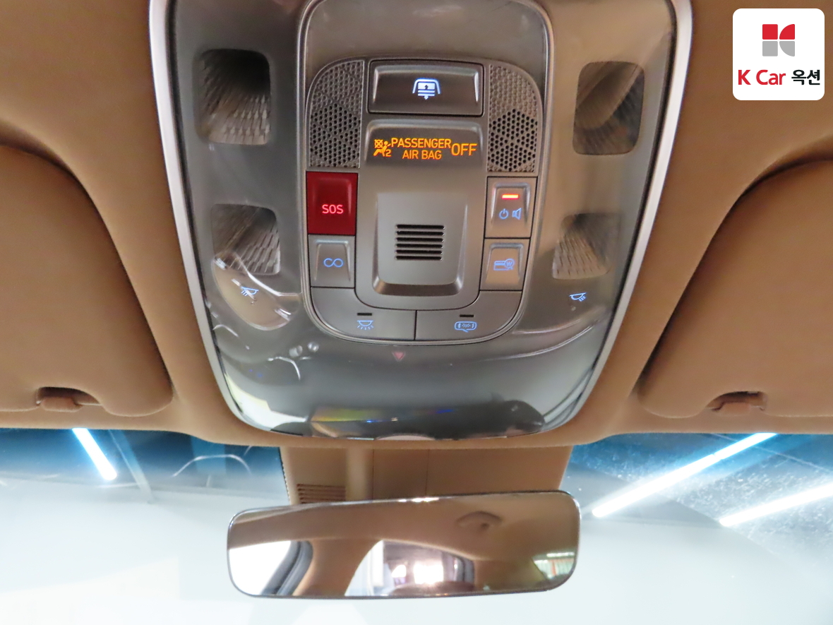 Genesis G80 2023 - Image 12