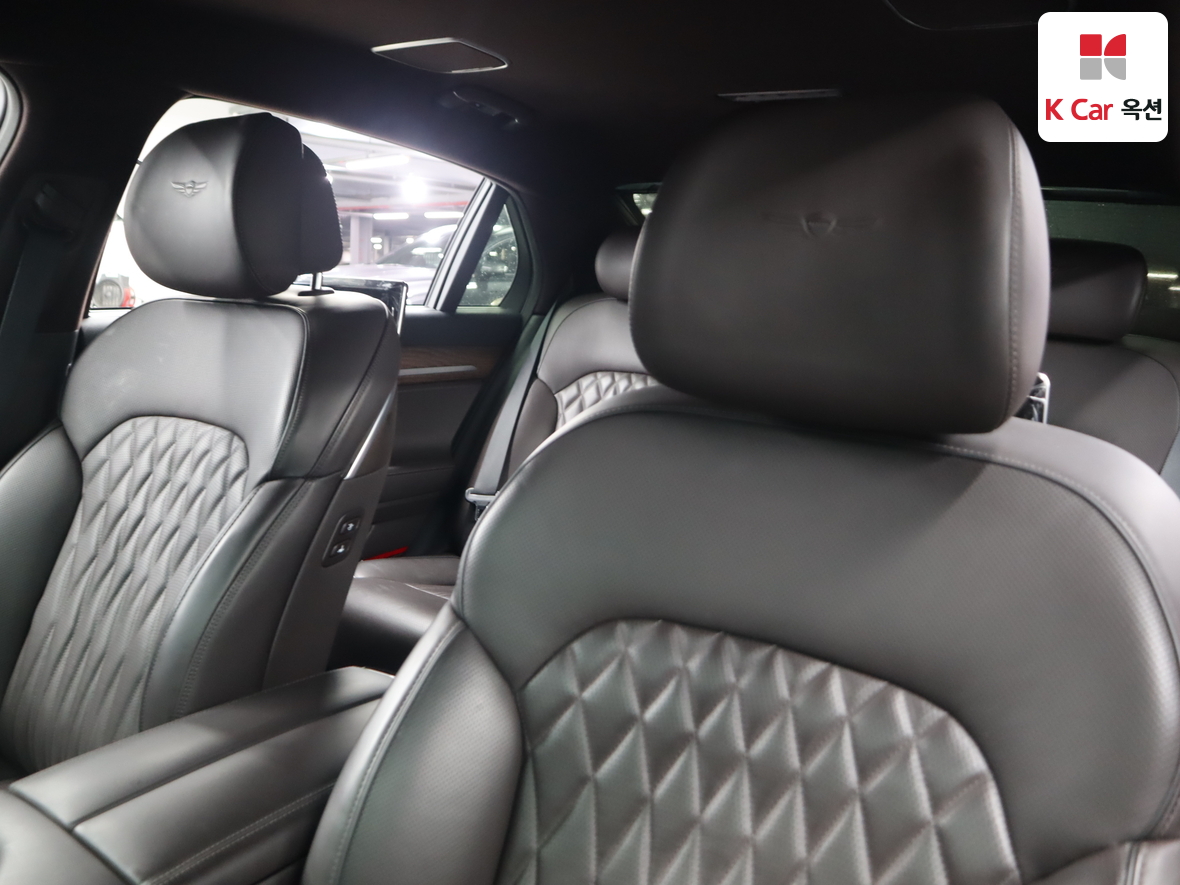 Genesis G90 2021 - Image 20