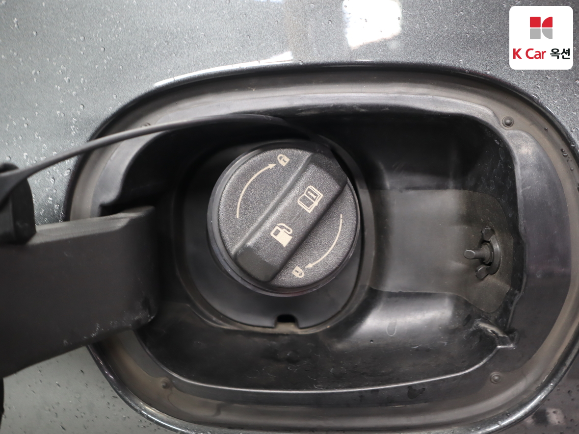 Genesis G90 2021 - Image 27