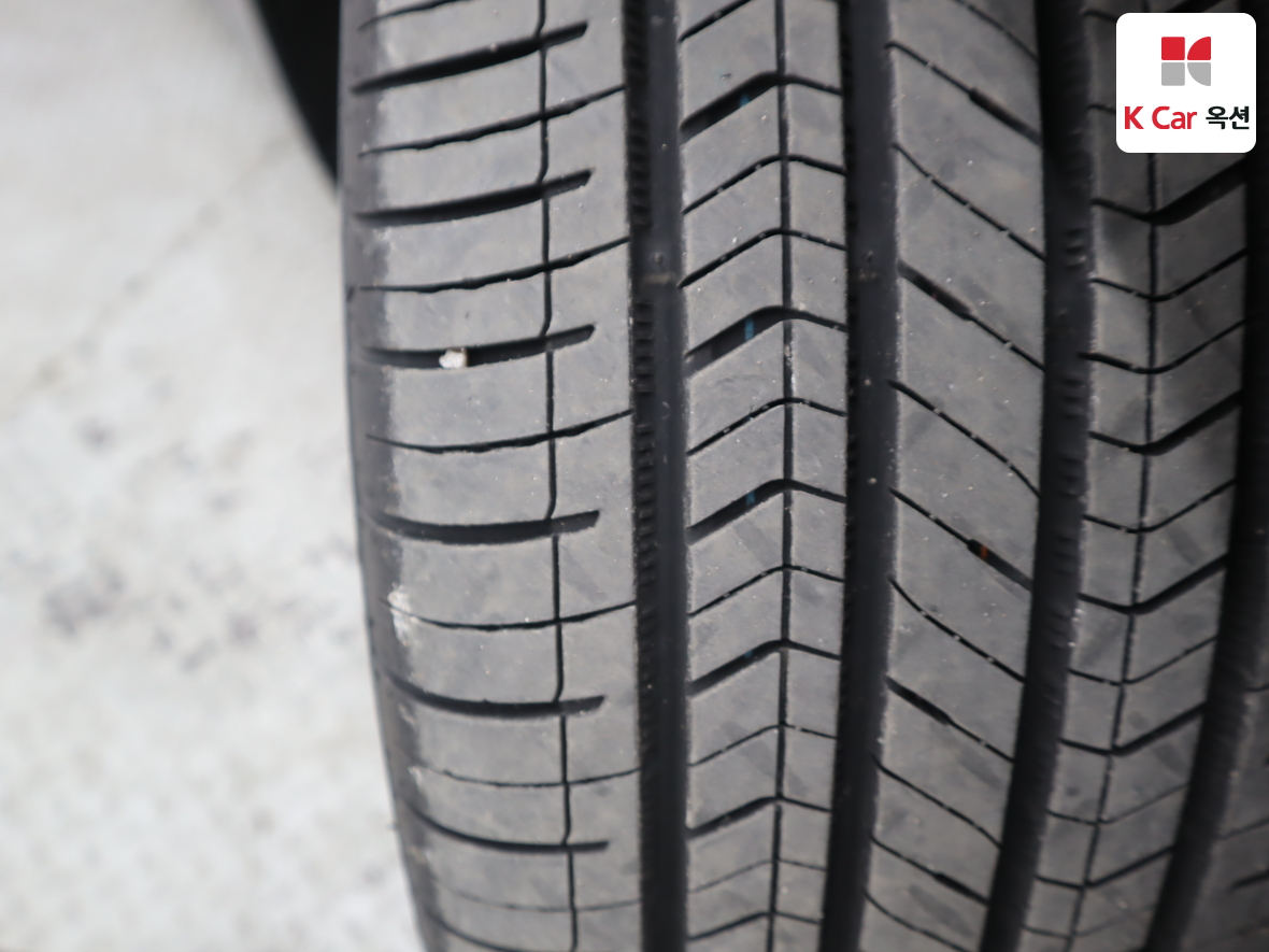 Genesis G90 2021 - Image 36