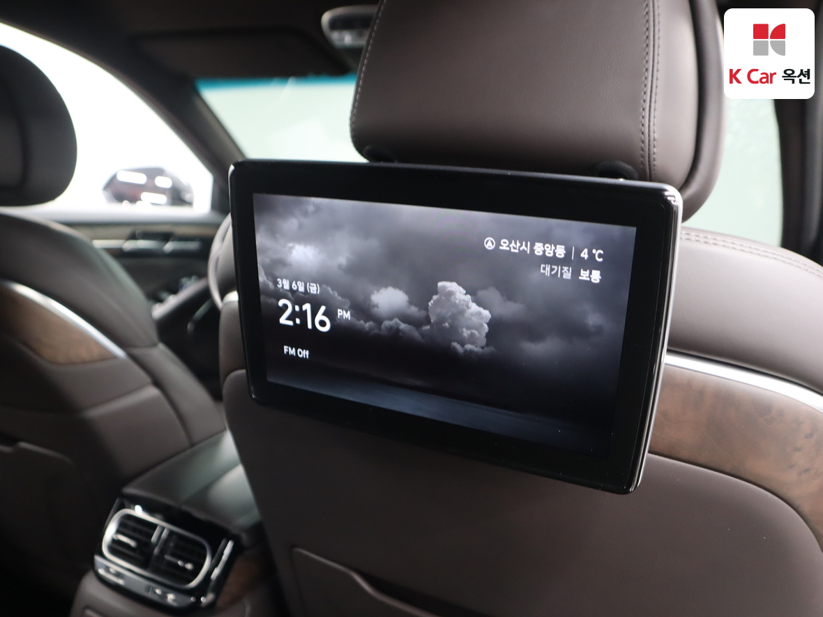 Genesis G90 2021 - Image 32