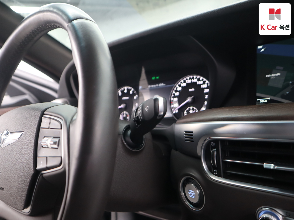 Genesis G90 2021 - Image 11