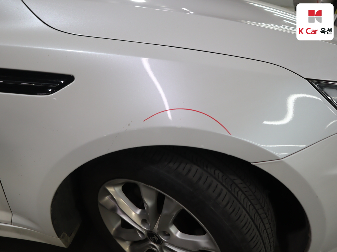 Kia K5 2011 - Image 45