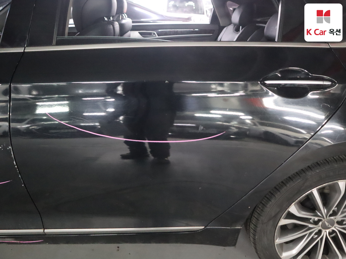 Hyundai Genesis 2015 - Image 40