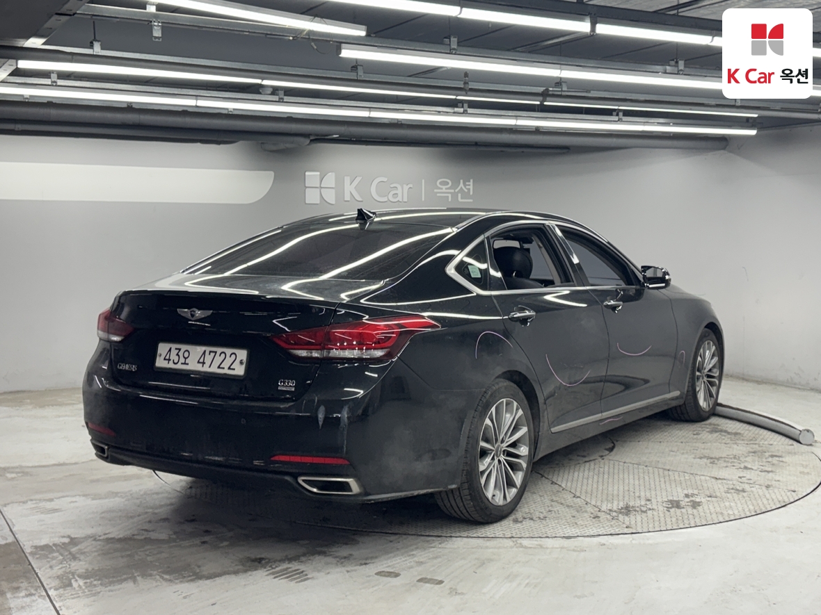 Hyundai Genesis 2015 - Image 2