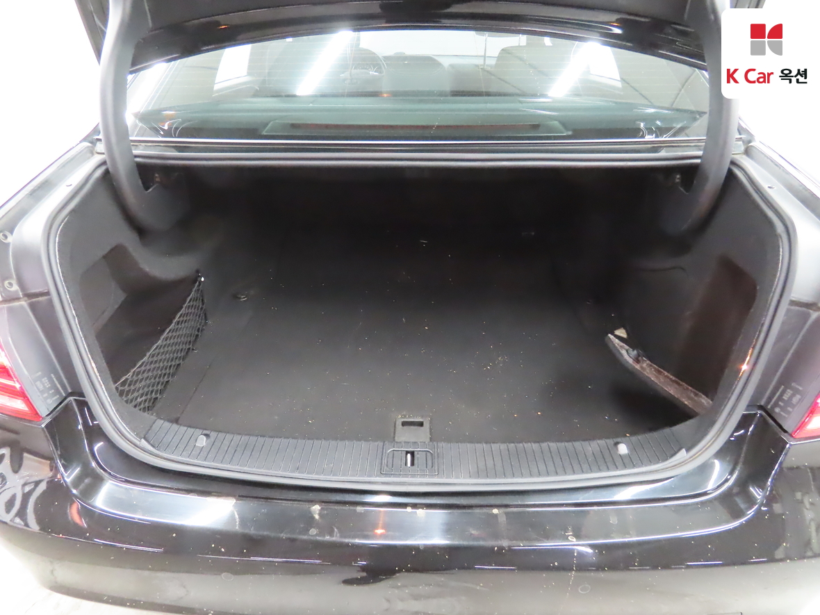 메르세데스-벤츠 E-클래스 2016 - 이미지 28