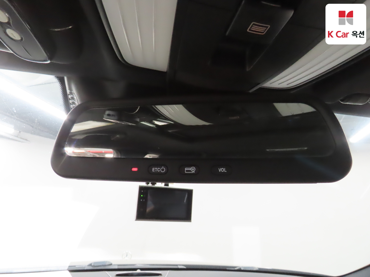 메르세데스-벤츠 E-클래스 2016 - 이미지 13