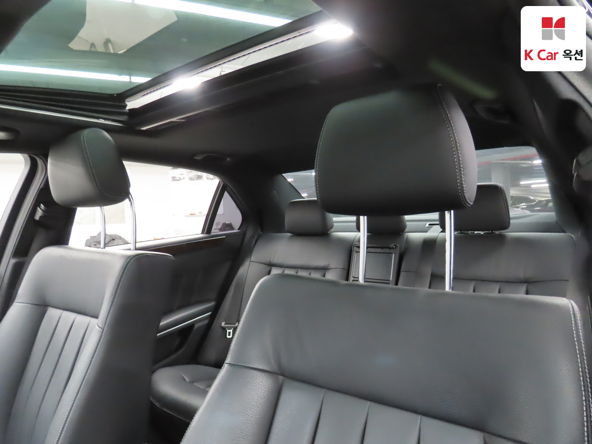 메르세데스-벤츠 E-클래스 2016 - 이미지 20