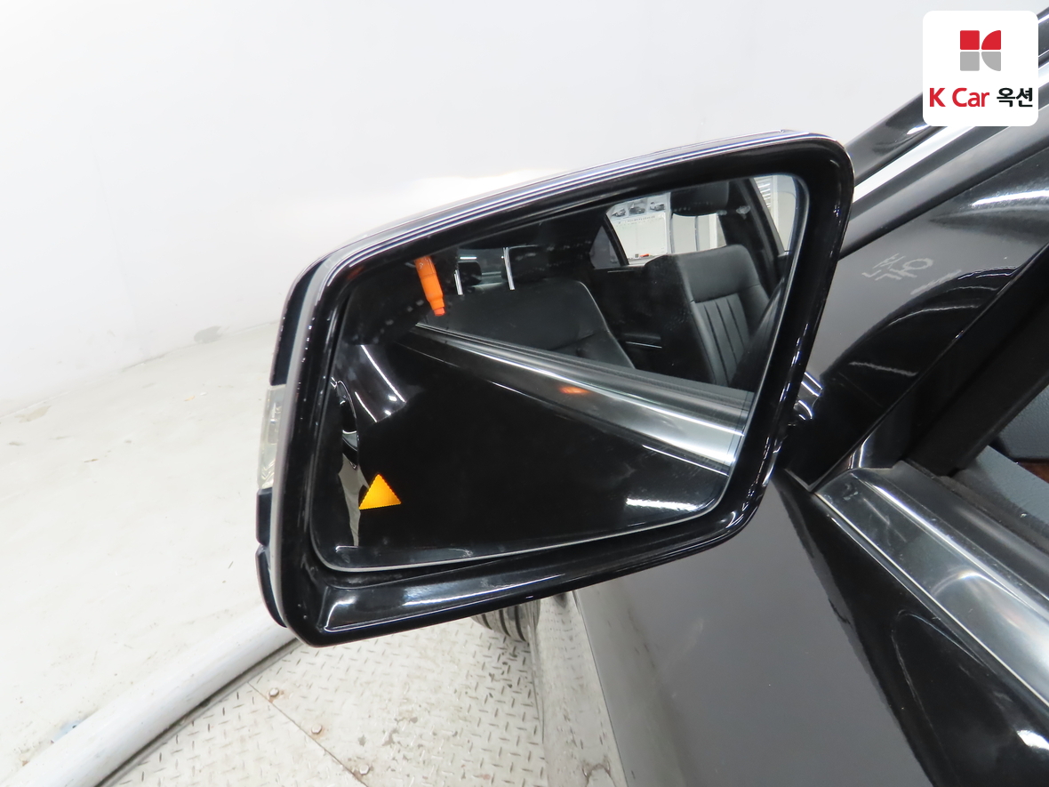 메르세데스-벤츠 E-클래스 2016 - 이미지 24