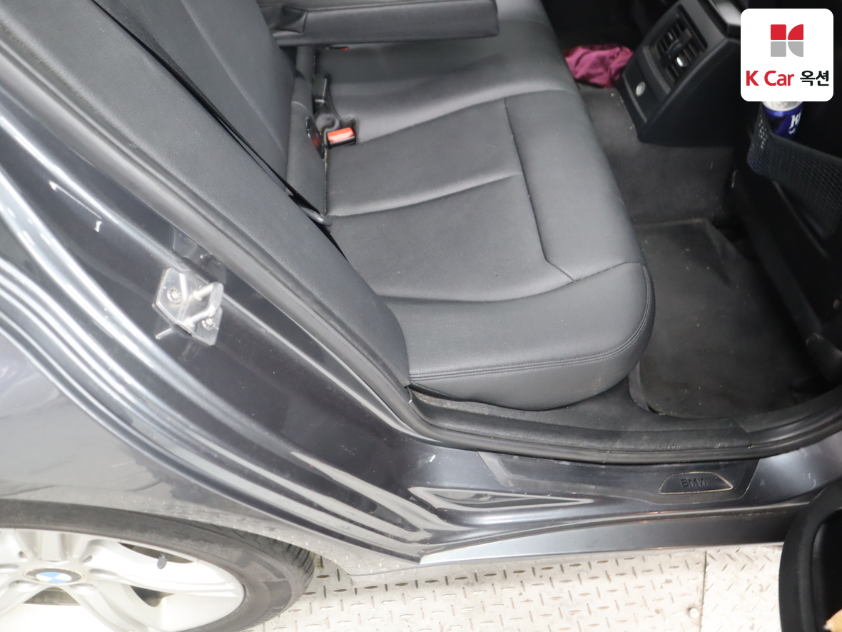 بي إم دبليو الفئة 3 2014 - صورة 32