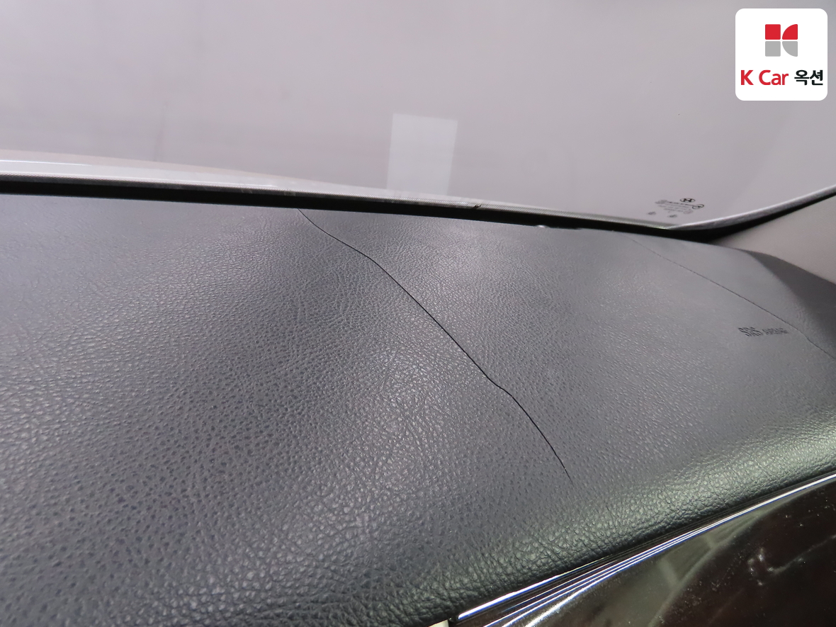 Hyundai Genesis 2009 - Image 19