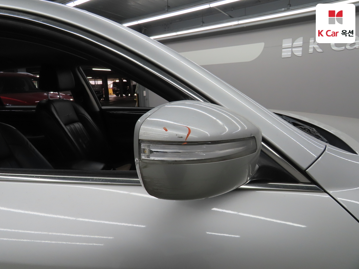 Hyundai Genesis 2009 - Image 42