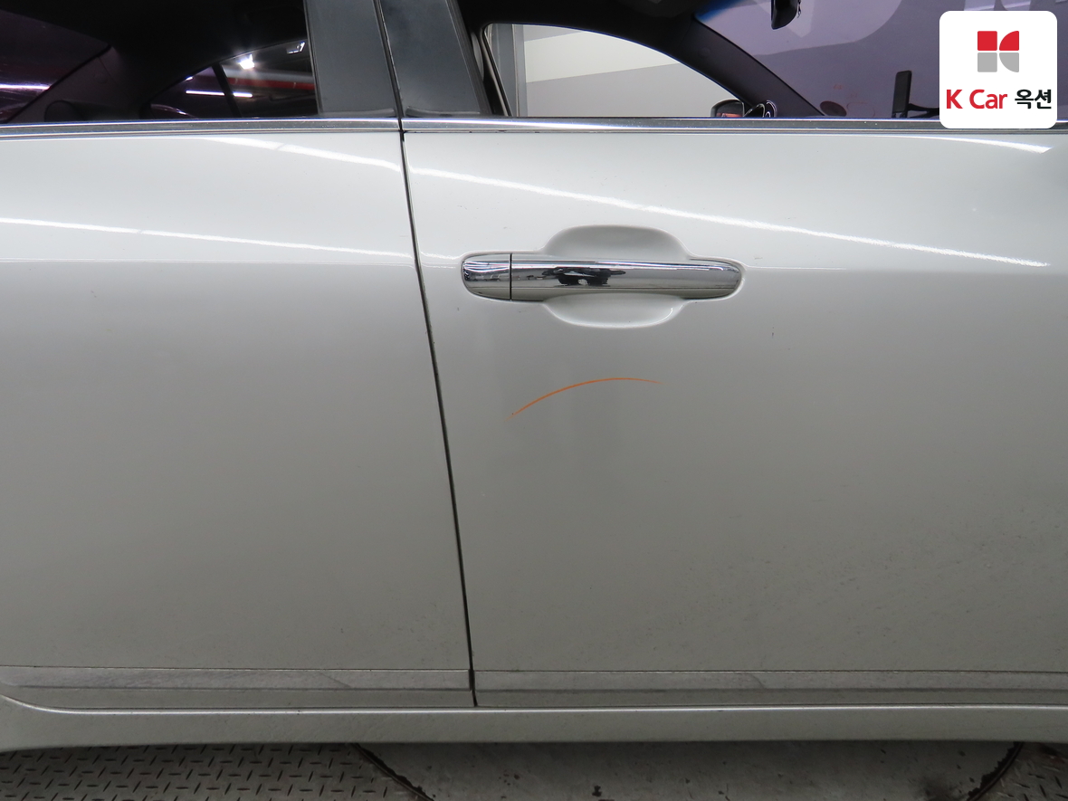 Hyundai Genesis 2009 - Image 41