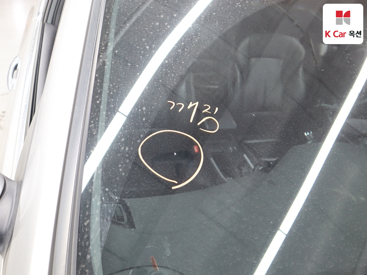 Hyundai Sonata 2010 - Image 34