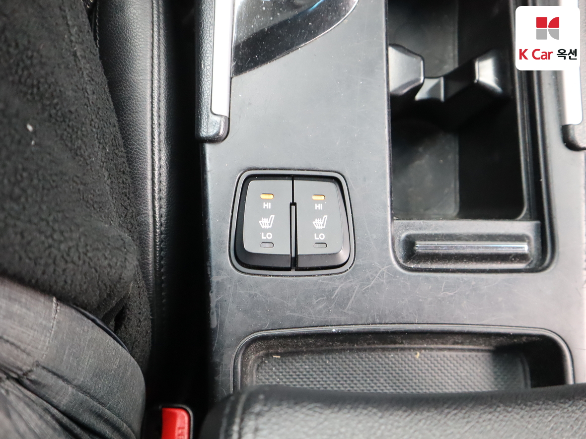 Hyundai Sonata 2010 - Image 17