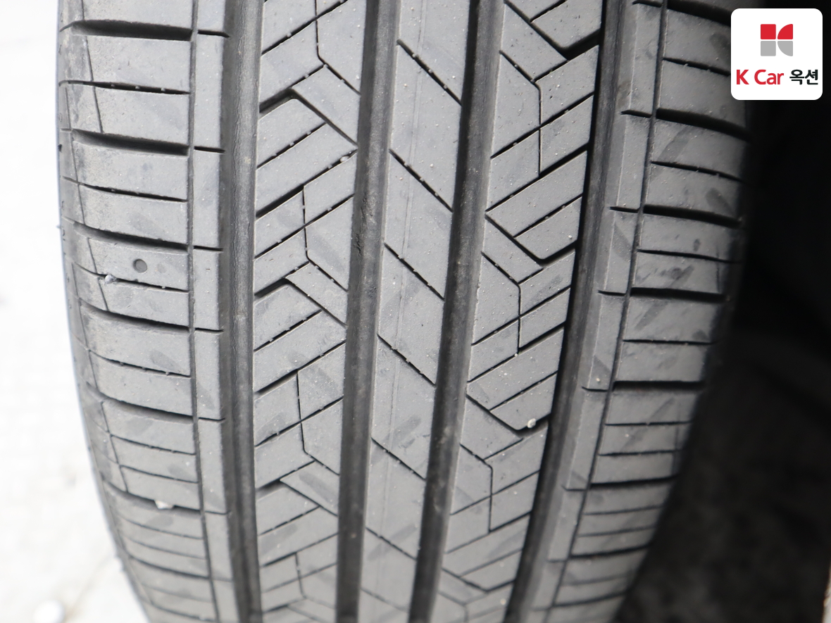 Hyundai Sonata 2010 - Image 32