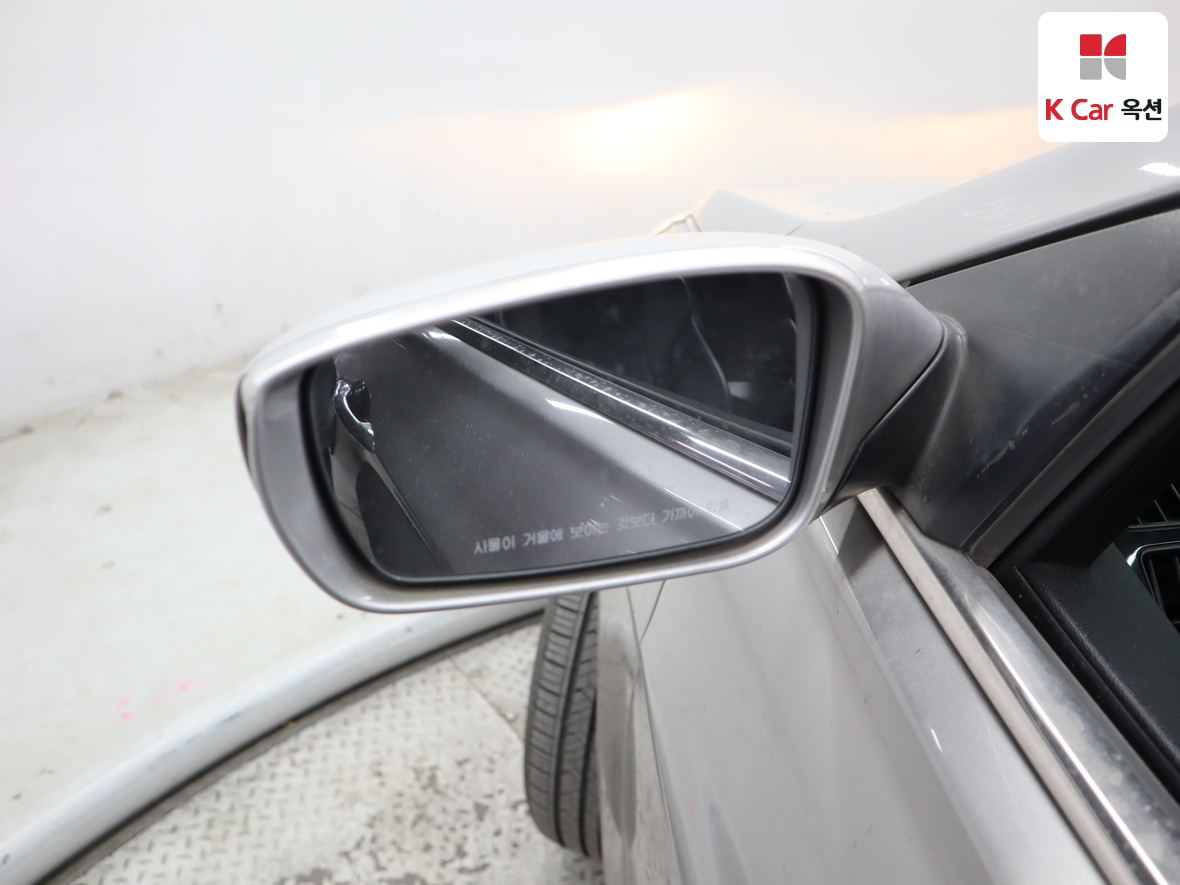 Hyundai Sonata 2010 - Image 22