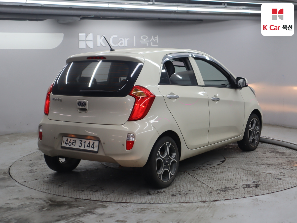 Kia Morning 2012 - Image 2