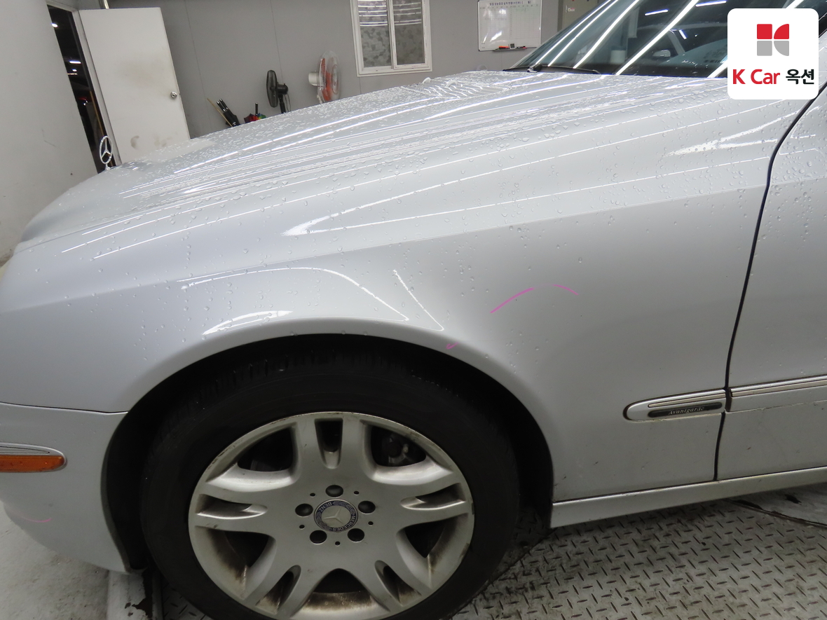 Mercedes-Benz E-Class 2008 - Image 39