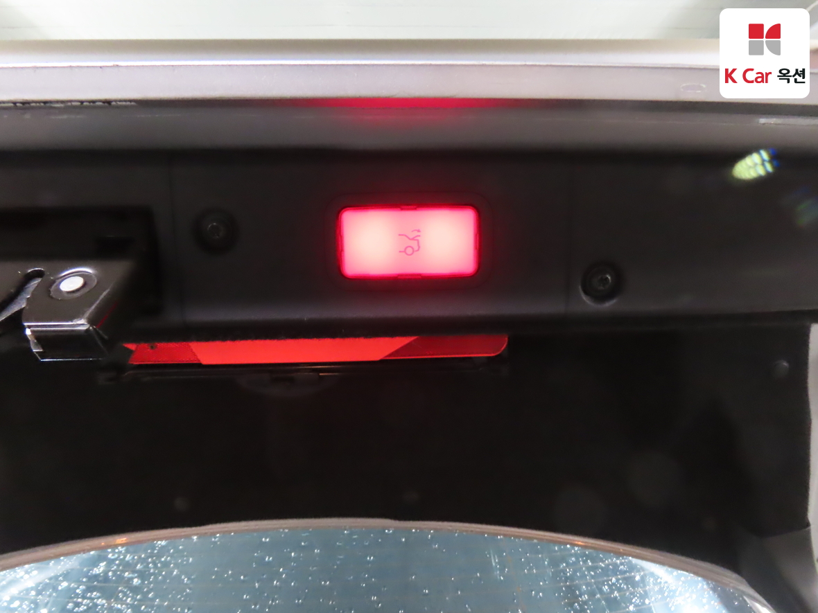 Mercedes-Benz E-Class 2008 - Image 27