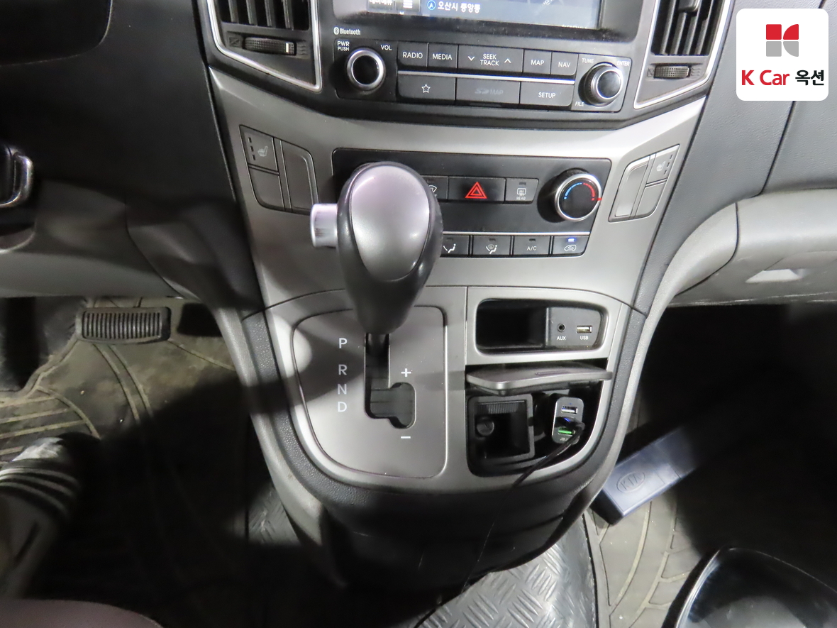 Hyundai Grand Starex 2019 - Image 16