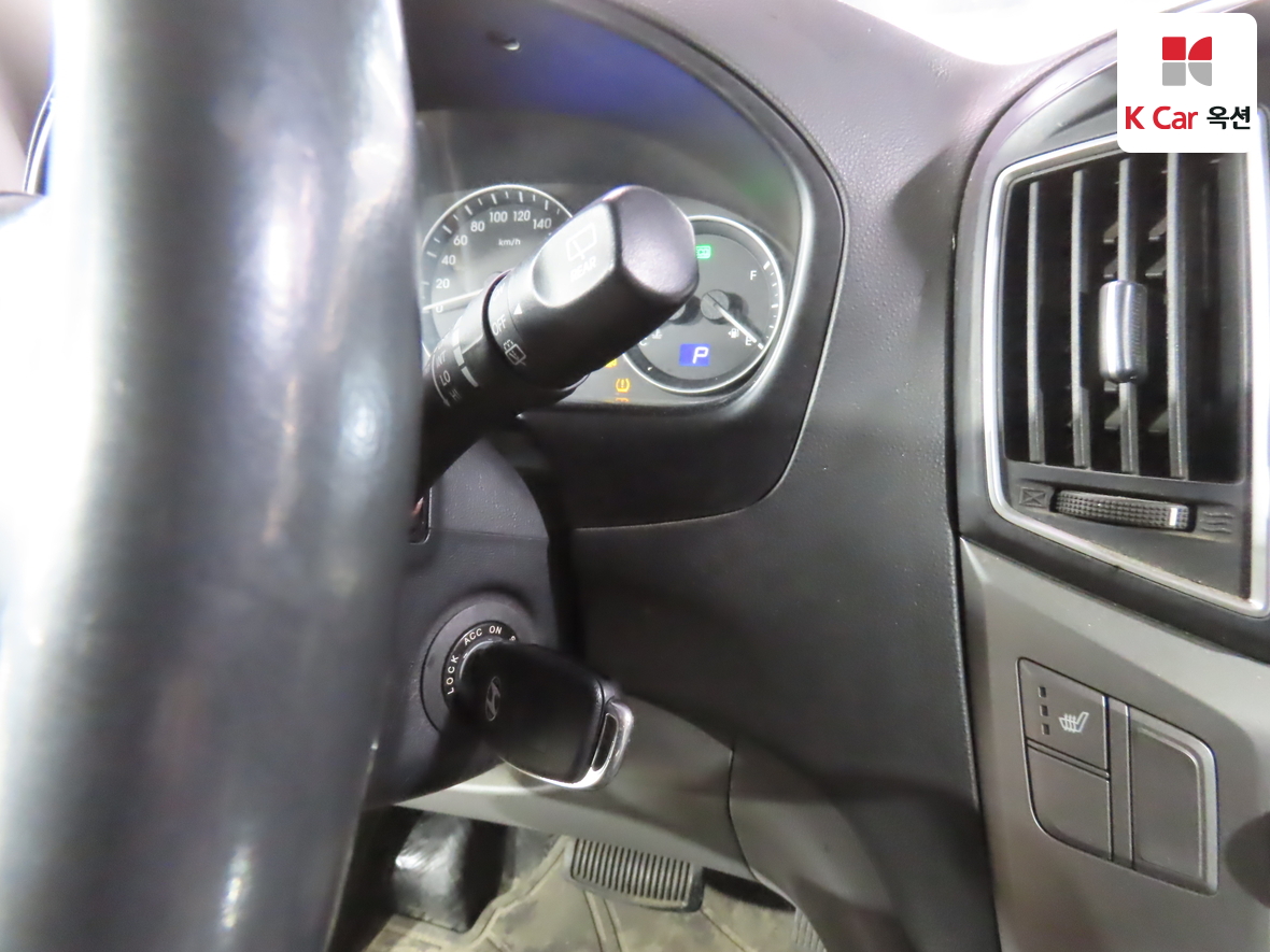 Hyundai Grand Starex 2019 - Image 11