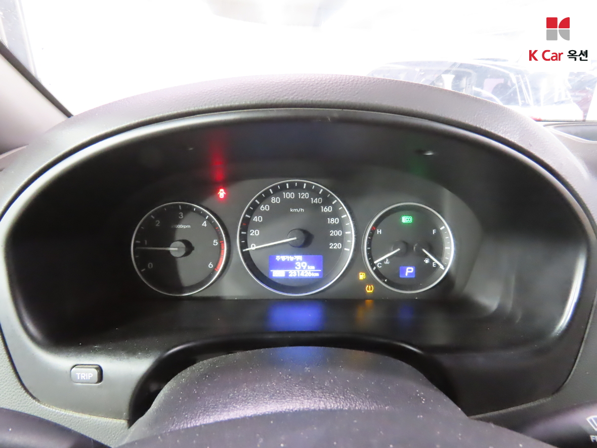 Hyundai Grand Starex 2019 - Image 5