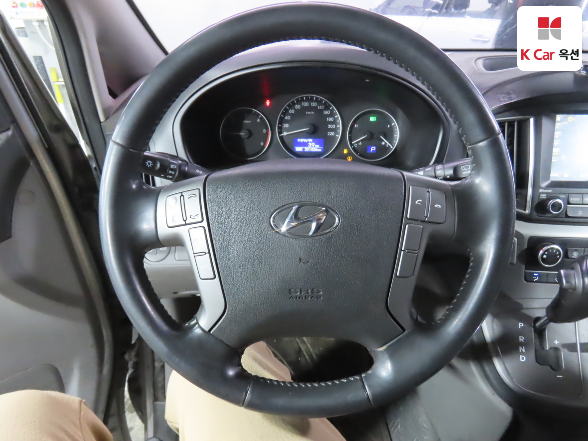 Hyundai Grand Starex 2019 - Image 10