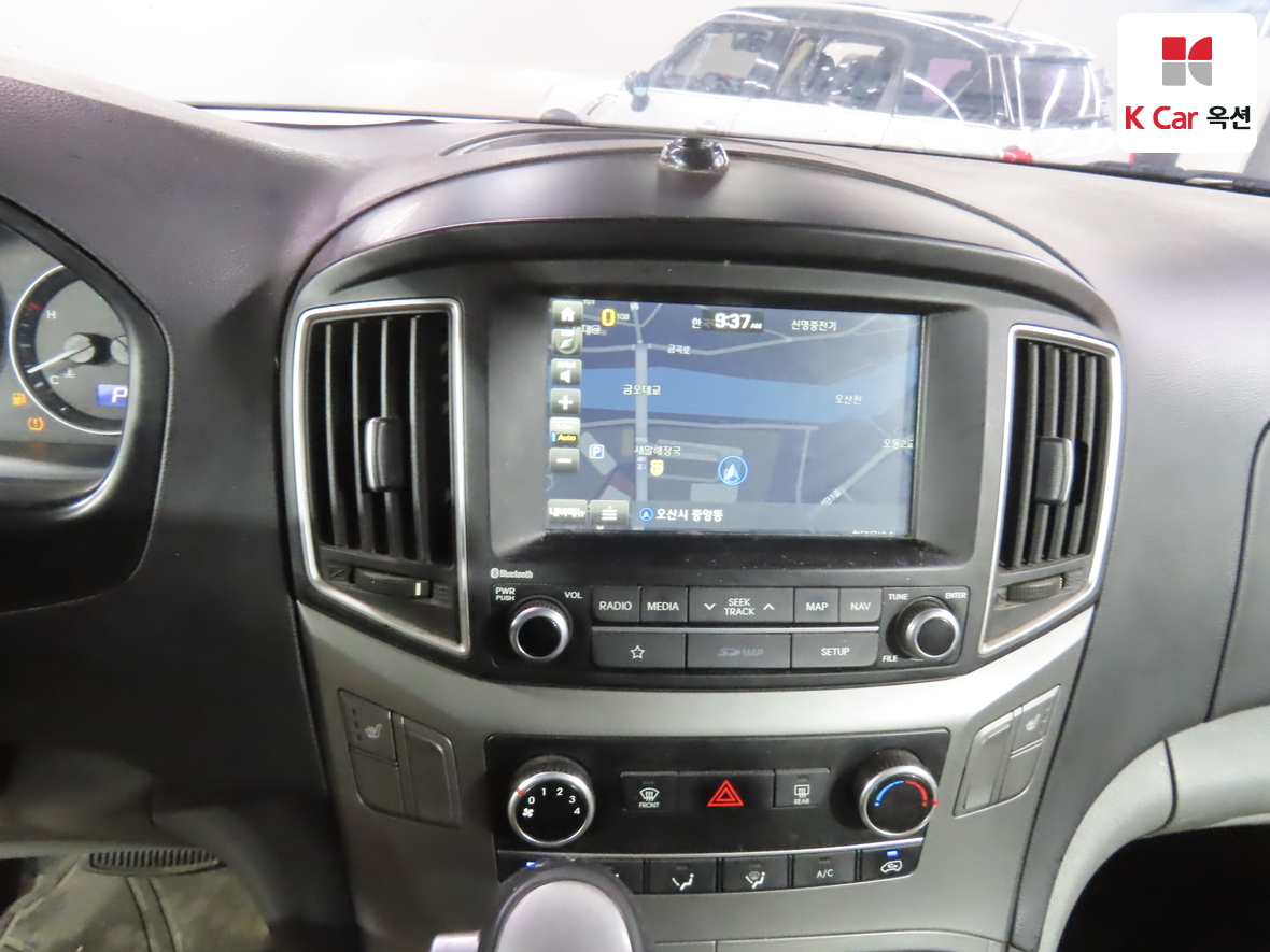 Hyundai Grand Starex 2019 - Image 6