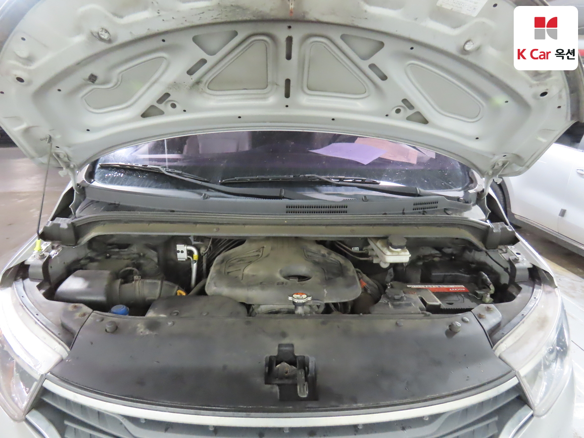 Hyundai Grand Starex 2019 - Image 30