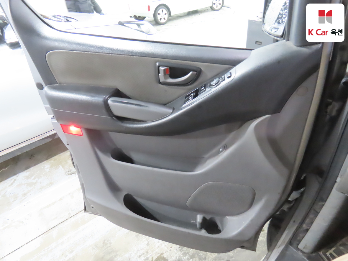 Hyundai Grand Starex 2019 - Image 8